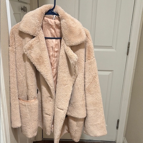 Free People Kate Faux Fur Coat - Picture 2 of 8